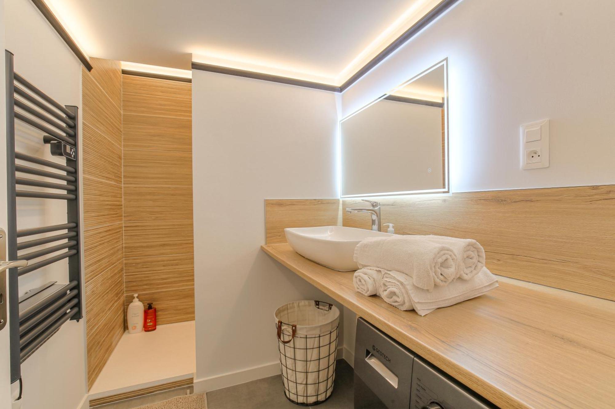 L Original - Travelhome - Free Wifi - 6 Travelers Villefranche-sur-Saône Exterior foto